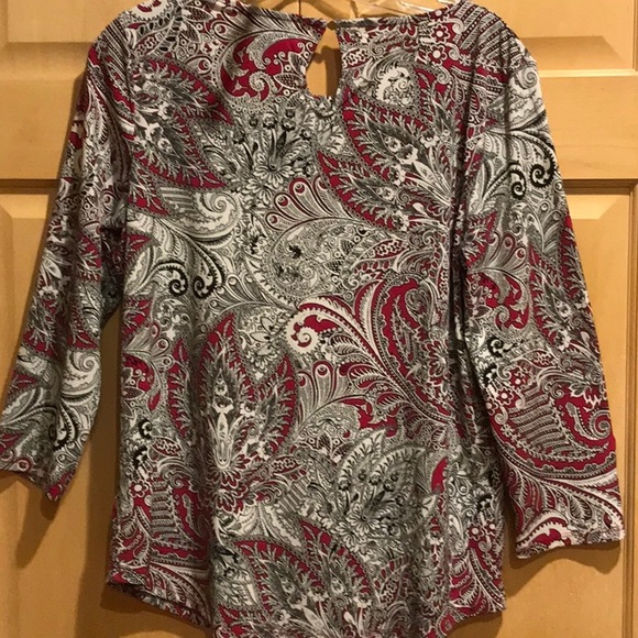 Liz Claiborne Knit Top - Picture 4 of 5